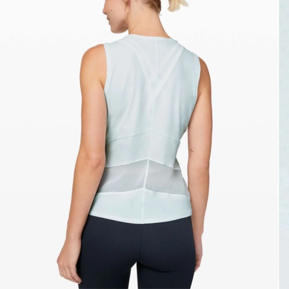 Lululemon Court Crush Tank Almost Blue Size 4